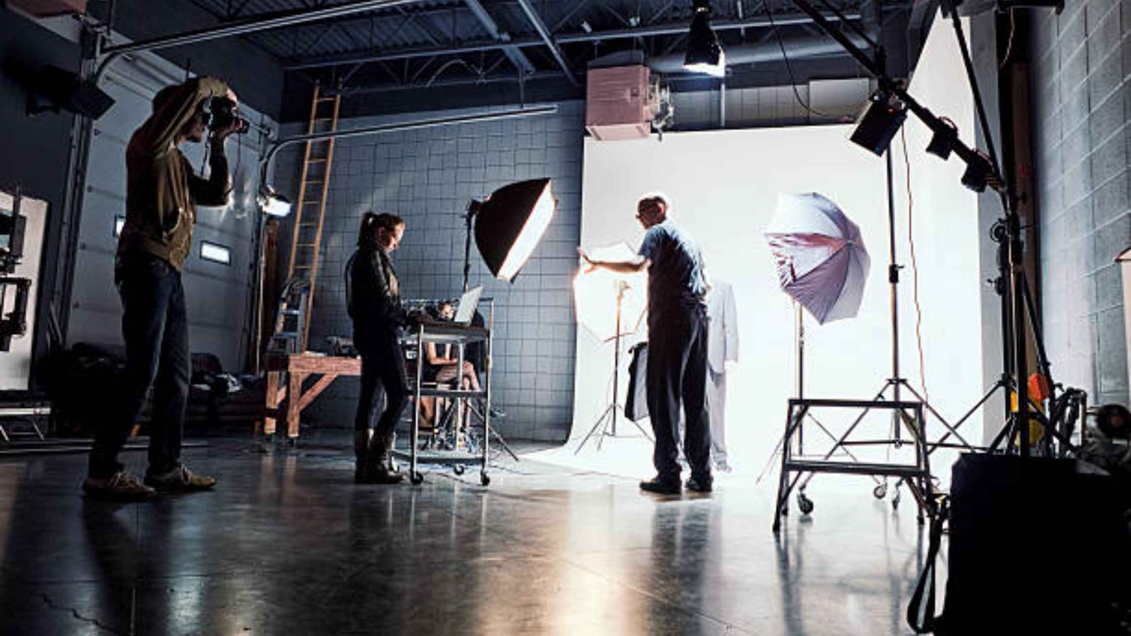 what is a creative director